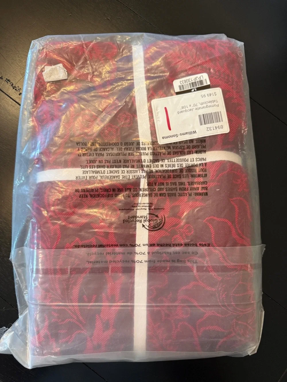 Williams Sonoma Pomegranate Jacquard Tablecloth 70x108 Red Christmas Holiday NWT